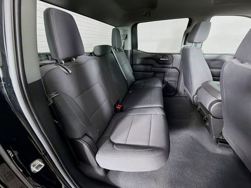 Used 2020 Chevrolet Silverado 1500 Custom w/ Custom Value Package image 25