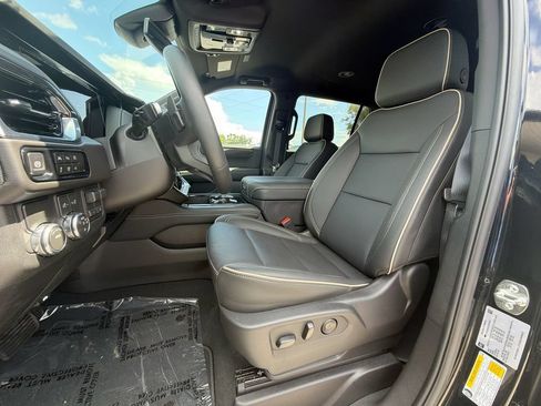 New 2026 GMC Yukon XL Elevation RWD image 17