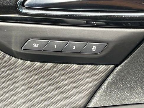 Used 2024 Buick Envision Preferred AWD/4WD image 40