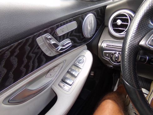 Used 2016 Mercedes-Benz C 300 4MATIC Sedan w/ Premium 2 Package image 54