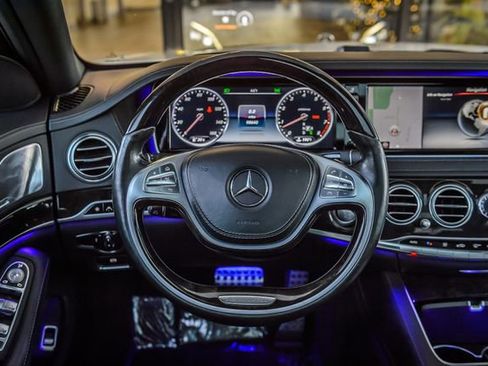 Used 2015 Mercedes-Benz S 550 Sedan image 33