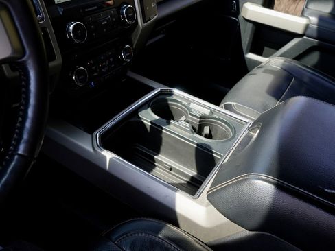 Used 2018 Ford F250 Lariat w/ Lariat Value Package image 20