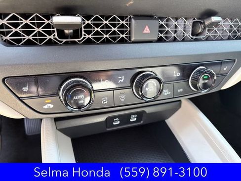 Certified 2025 Honda Accord SE image 20