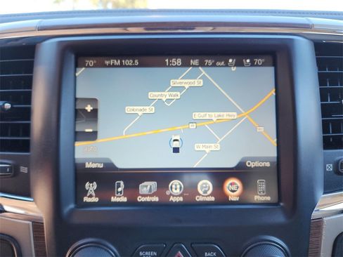 Used 2015 RAM 3500 Laramie image 23