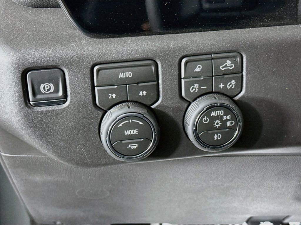 New 2026 Chevrolet Silverado 1500 RST w/ Safety Package AWD/4WD image 10