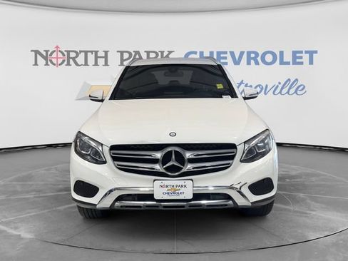 Used 2017 Mercedes-Benz GLC 300 4MATIC image 1