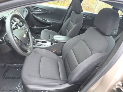 Used 2024 Chevrolet Malibu LT image 22