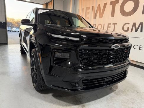 New 2026 Chevrolet Traverse RS w/ LPO, Floor Liner Package image 37