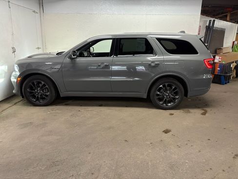 Used 2021 Dodge Durango R/T w/ Technology Group AWD/4WD image 6