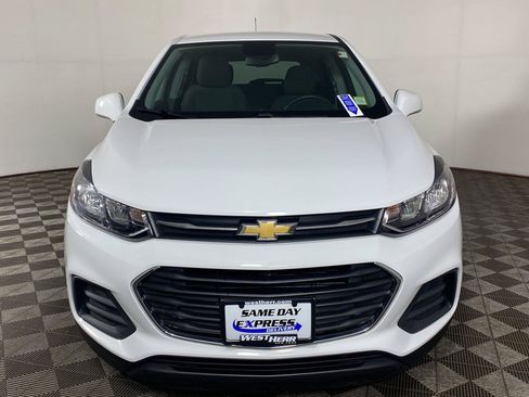 Used 2020 Chevrolet Trax LS w/ Tint and Cruise Package FWD image 19