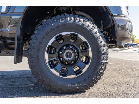 Used 2025 Ford F350 King Ranch w/ Tremor Off-Road Package image 9