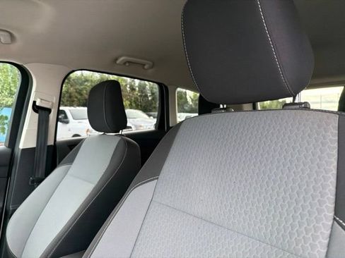 Used 2019 Ford Escape SE AWD/4WD image 21
