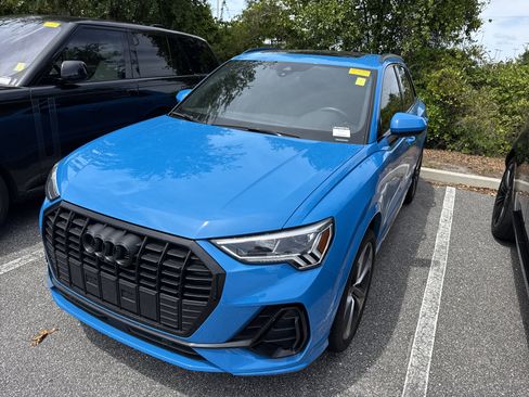 Used 2022 Audi Q3 2.0T Premium Plus image 2