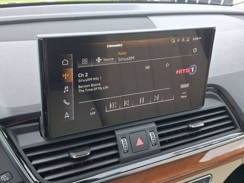 Certified 2022 Audi Q5 Premium w/ Premium Plus Package AWD/4WD image 18