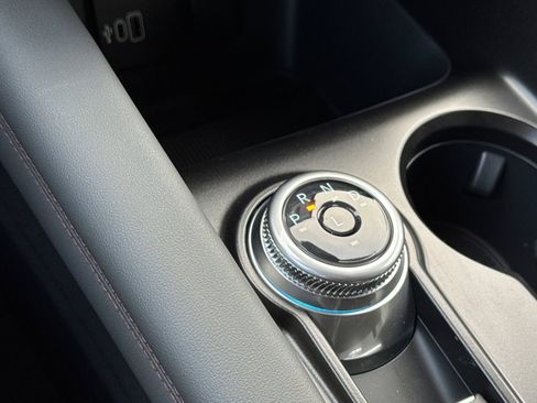 New 2026 Ford Explorer Active image 22