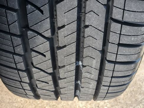 Used 2023 Genesis G70 2.0T RWD image 11
