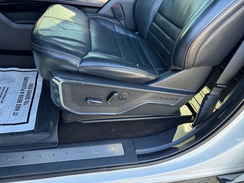 Used 2022 Ford F150 Platinum w/ Equipment Group 701A High image 23