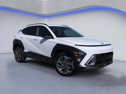 New 2026 Hyundai Kona SEL Premium AWD/4WD image 2
