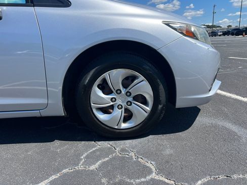 Used 2014 Honda Civic LX image 29