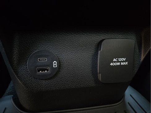 New 2025 Ford Ranger Raptor image 9