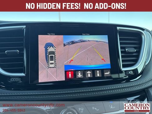 New 2026 Chrysler Pacifica Limited w/ S Appearance Package FWD image 22