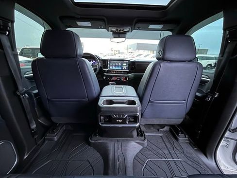 Used 2022 Chevrolet Silverado 1500 High Country w/ High Country Premium Package image 48