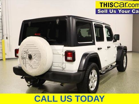 Used 2018 Jeep Wrangler Unlimited Sport S AWD/4WD image 8