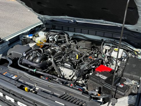 Used 2024 Ford Bronco Black Diamond image 17