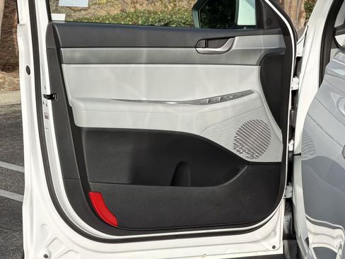 Used 2023 Hyundai Palisade SEL image 23