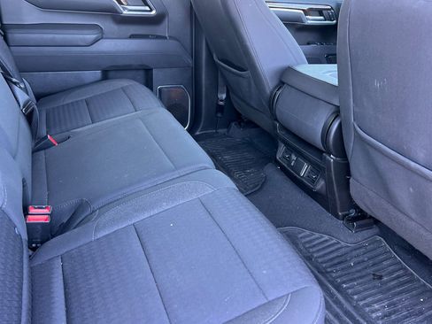 Used 2023 GMC Sierra 1500 Elevation image 18