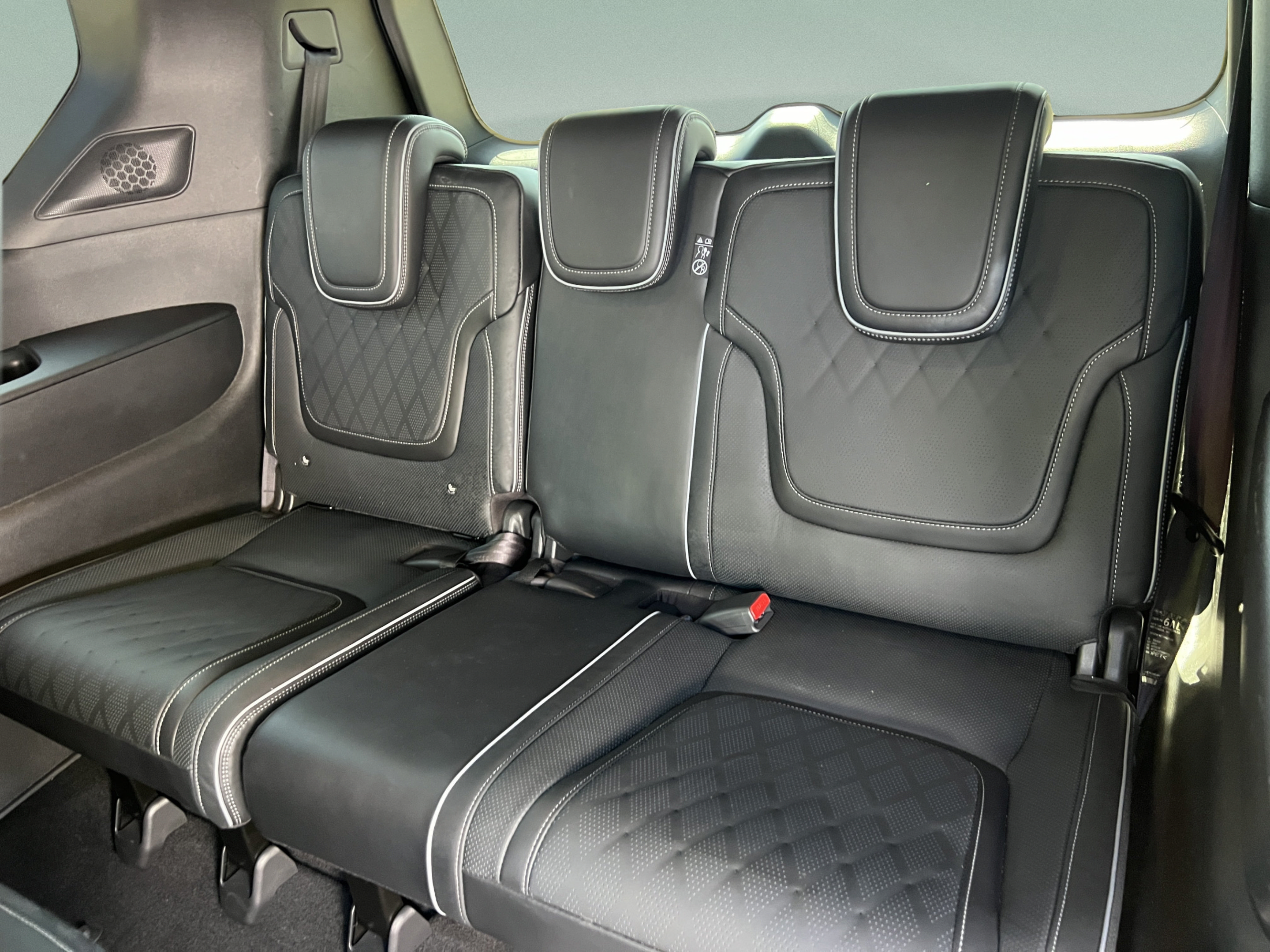 Used 2025 INFINITI QX80 Autograph AWD/4WD image 27