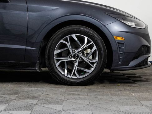 Used 2022 Hyundai Sonata SEL w/ Winter Weather Package image 41