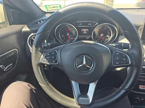 Used 2018 Mercedes-Benz CLA 250 4MATIC image 7