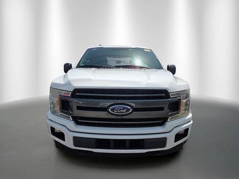 Used 2018 Ford F150 XLT w/ Equipment Group 302A Luxury AWD/4WD image 6