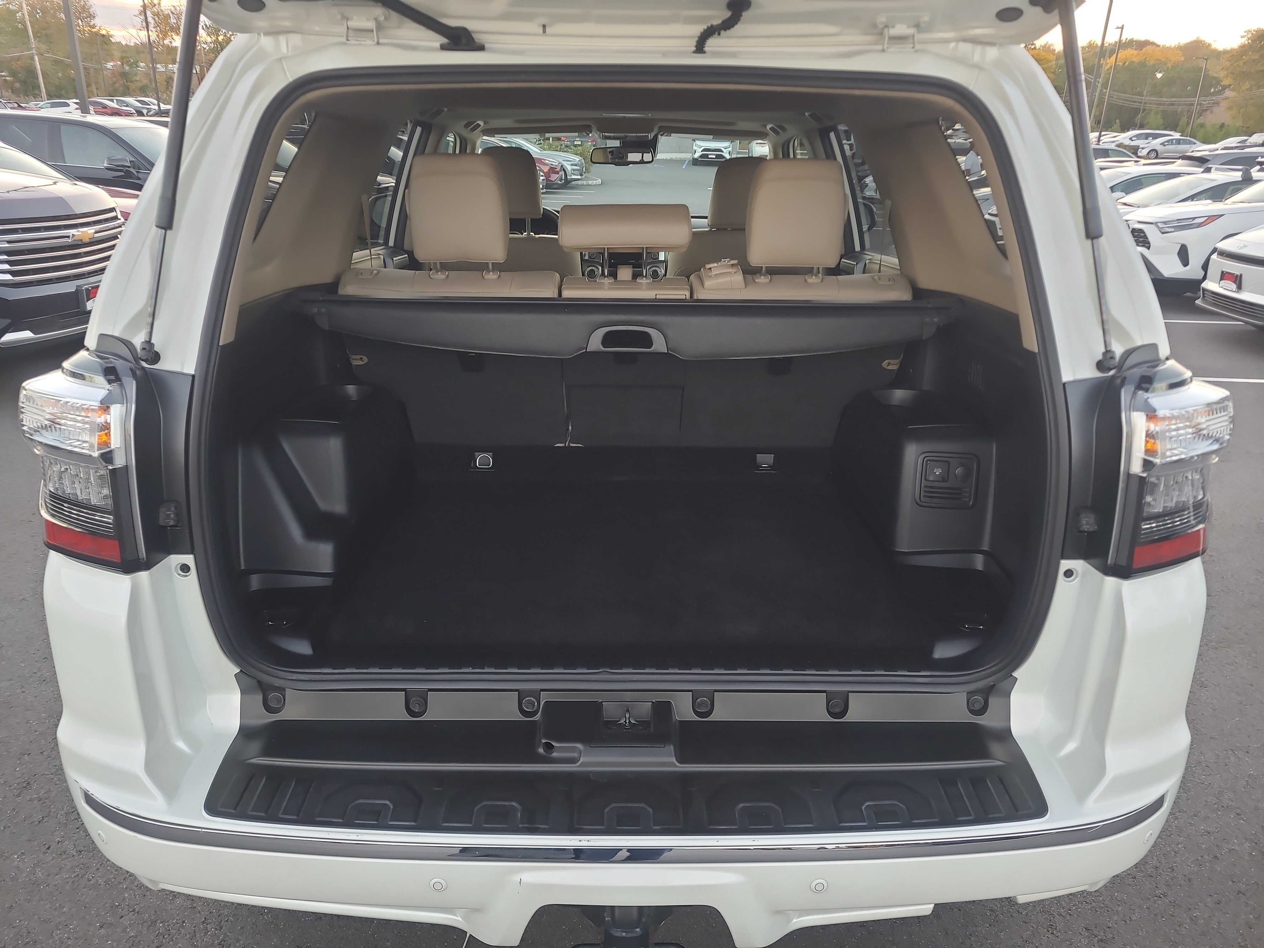 Certified 2023 Toyota 4Runner Limited AWD/4WD image 31