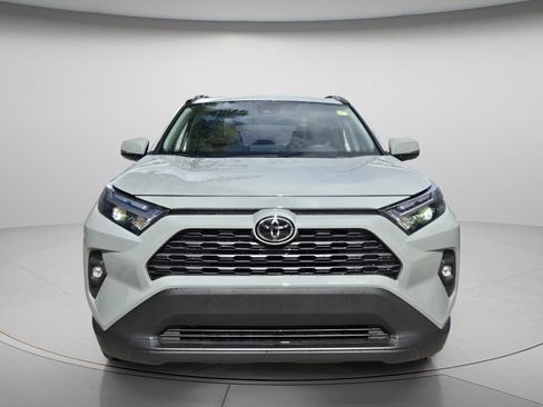 Used 2023 Toyota RAV4 XLE Premium FWD image 5