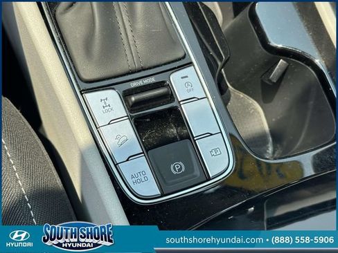 Certified 2024 Hyundai Tucson SE AWD/4WD image 33
