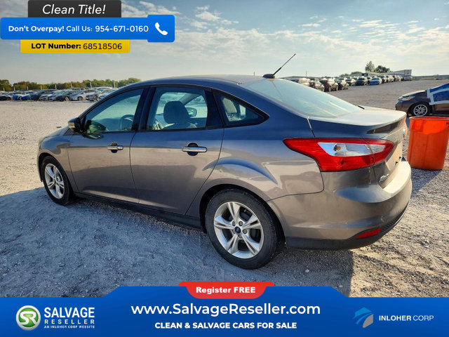Used 2014 Ford Focus SE FWD image 3