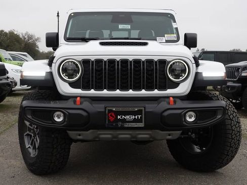 New 2026 Jeep Gladiator Mojave AWD/4WD image 3