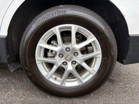 Certified 2023 Chevrolet Equinox LT w/ Driver Convenience Package image 14