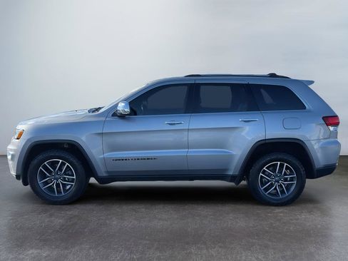 Used 2020 Jeep Grand Cherokee Limited w/ Luxury Group II image 2