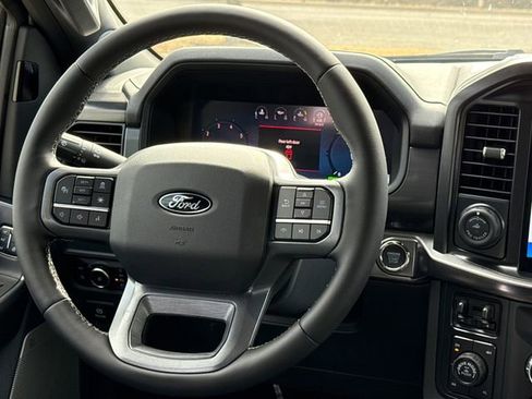 New 2025 Ford F150 Lariat w/ Equipment Group 501A Mid image 13