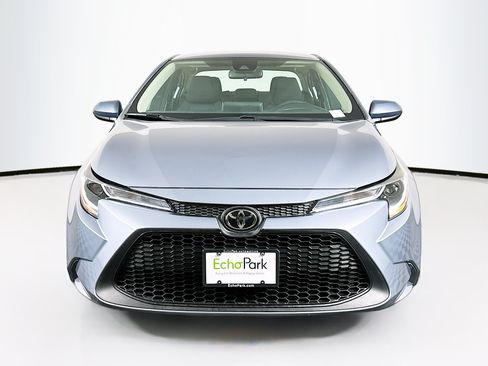Used 2020 Toyota Corolla LE w/ Carpet Mat Package (TMS) FWD image 2