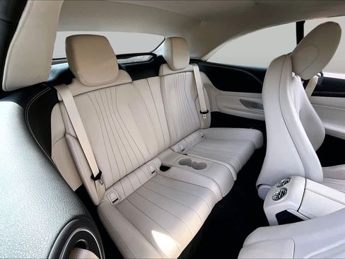 Used 2023 Mercedes-Benz E 450 Cabriolet image 18