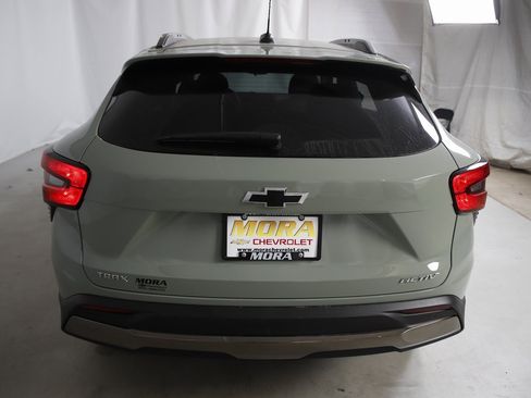 New 2026 Chevrolet Trax ACTIV image 4