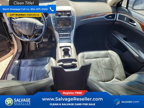 Used 2013 Lincoln MKZ FWD image 11