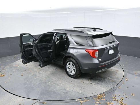 Used 2023 Ford Explorer XLT w/ Equipment Group 202A image 48