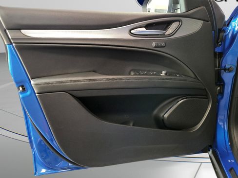 New 2025 Alfa Romeo Stelvio Sprint image 56