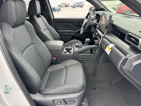 New 2026 Toyota 4Runner TRD Sport Premium AWD/4WD image 8