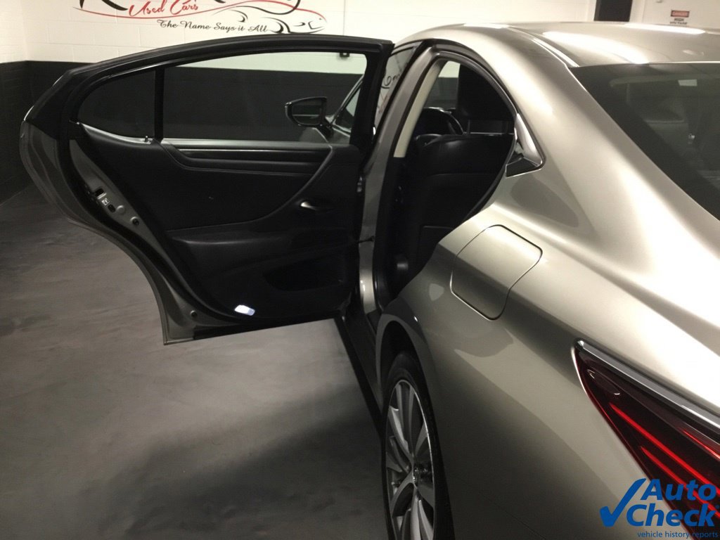 Used 2019 Lexus ES 350 w/ Accessory Package 2 FWD image 13